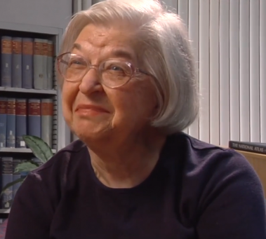 <p>La química Stephanie Kwolek (31 de julio de 1923 − 18 de junio de 2014) fue la inventora del Kevlar, el material con el que están hechos los chalecos antibalas. / Wikipedia </p>