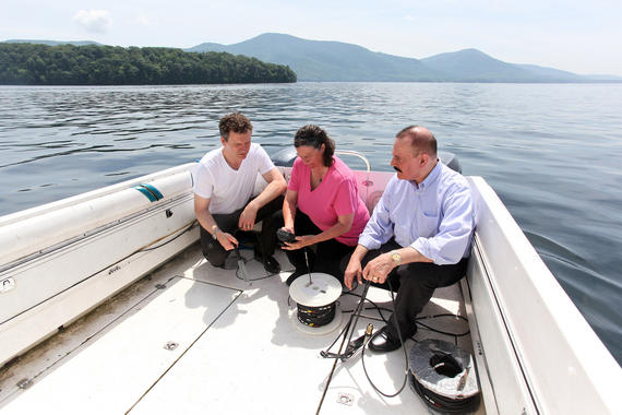 <p>En el lago George (estado de Nueva York) IBM está instalando uno de los sistemas de monitorización más sofisticados del mundo, con sensores y técnicas de análisis de datos que darán una información completa y en tiempo real sobre la salud del lago. / Erin Reid Coker/Feature/ IBM</p>