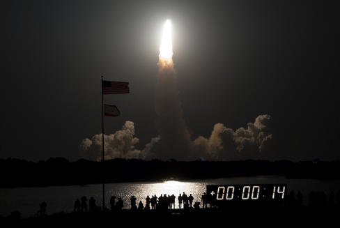 El 'Endeavour' parte hacia la ISS con dos módulos europeos