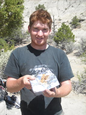 <p>Kevin Terris descubrió los fósiles en el Monumento Nacional de Grand Staircase-Escalante (EE UU)./ Raymond M. Alf Museum of Paleontology</p>