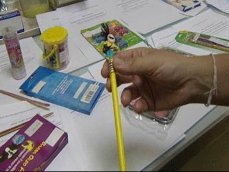 Previsualización de Aconsejan prestar atención al material escolar