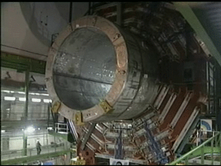 Previsualización de Activado con éxito el acelerador de partículas LHC