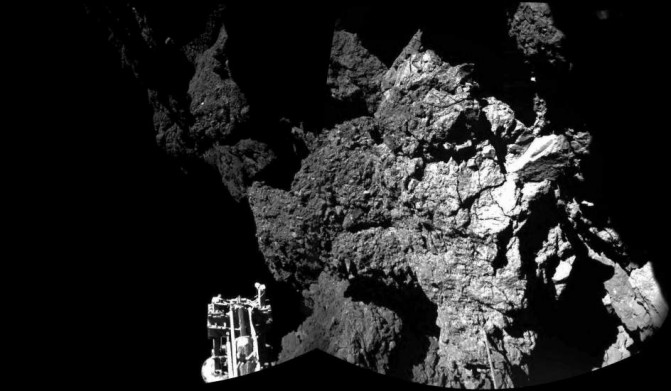 La falta de batería obliga a Philae a echarse a dormir