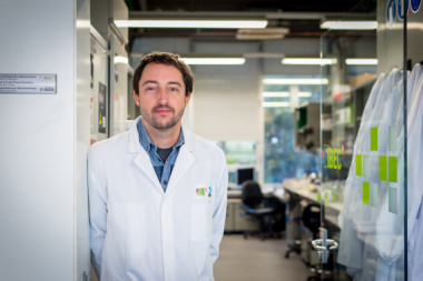 <p>Pere Roca-Cusachs en el Institut de Bioenginyeria de Catalunya. / IBEC</p>