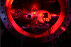 Interior de la cámara experimental con la fuente de luz Linac Coherent Light Source (LCLS)