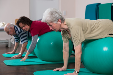 <p>Es importante promocionar actividades físicas en mayores de 55-60 años. / Imagox</p>