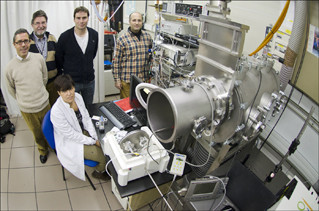 <p>En la imagen, Francisco J. Basterretxea, Fernando Castaño, Emilio J. Cocinero y José Andrés Fernández. Sentada, Patricia Écija.</p>