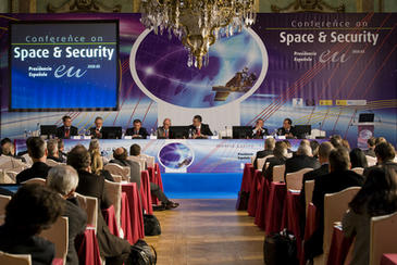 Expertos europeos debaten en Madrid el papel del espacio en la seguridad