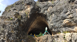 Cueva de los Torrejones