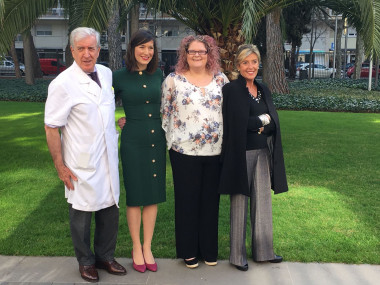<p>Pere Barri, Victoria Anna Perea, Louise Brown, y Anna Veiga durante la presentación del informe esta mañana en Barcelona. / Salud de la Mujer Dexeus</p>