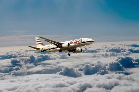<p>La posibilidad de sufrir turbulencias durante el vuelo podría doblarse o triplicarse en las próximas décadas. / Pixabay</p>
