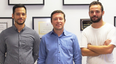 <p>De izquierda a derecha, los investigadores del INc-UAB Eric Velasco, Raul Andero y Antonio Florido. / UAB</p>