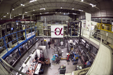 <p>Instalaciones del experimento ALPHA en el CERN</p>