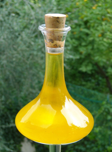 <p>Aceite de oliva. / Lemone</p>