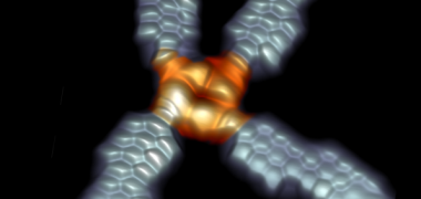 <p>Nuevo dispositivo molecular y sus conexiones con tiras de grafeno vistos con un microscopio de efecto túnel. / CIC nanoGUNE</p>