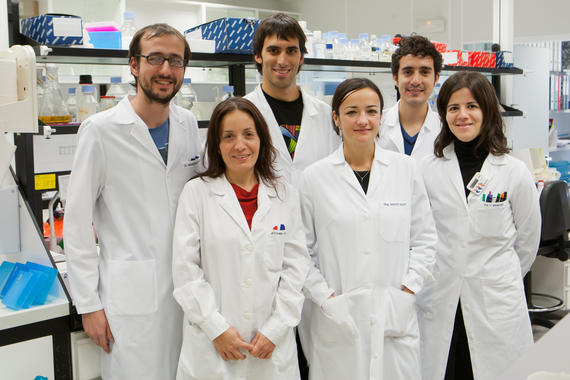 Francesco Paolo Marchese, Jovanna Gonzalez, Oskar Marin, Maite Huarte, Alejandro Athie y Yolanda Sanchez, del CIMA de la Universidad de Navarra. / CIMA Francesco Paolo Marchese, Jovanna Gonzalez, Oskar Marin, Maite Huarte, Alejandro Athie y Yolanda Sanchez, del CIMA de la Universidad de Navarra. / CIMA
