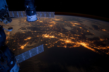 <p>Imagen de la coste este de los EEUU desde un satélite de la NASA. / NASA</p>