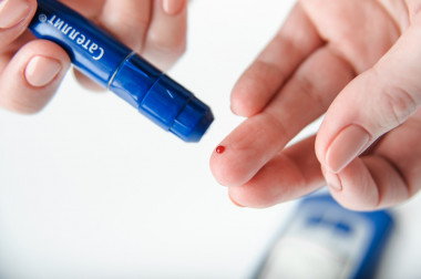 <p>La diabetes 1 es una enfermedad crónica provocada por una carencia en la producción de insulina, la hormona que regula el azúcar en la sangre. / <a href="https://pixabay.com/es/la-diabetes-mellitus-%D1%8D%D0%BB%D1%82%D0%B0-3426247/" target="_blank">Pixabay</a></p>