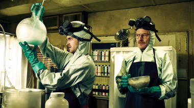 <p><strong>El cristalógrafo más famoso.</strong> La cristalografía, que celebra en 2014 su Año Internacional, se ha popularizado con la serie <em>Breaking Bad</em>, cuyos protagonistas son un profesor de Química y uno de sus antiguos alumnos metidos a fabricantes de cristales de metanfetamina. </p>