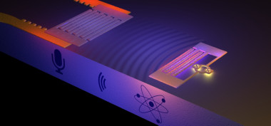 <p>Un átomo artificial genera ondas de sonido que se transmiten por la superficie de un sólido hasta llegar al