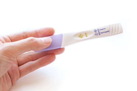 <p>La educación sexual previene los embarazos no deseados en adolescentes. /Fotolia</p>