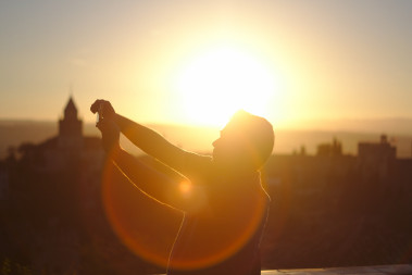 <p>La población española ha mostrado una gran capacidad adaptativa al aumento de la temperatura.<strong> / </strong>Unsplash/Alejandro</p>