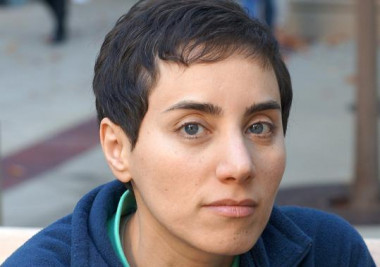 <p>La matemática iraní Maryam Mirzakhani, primera mujer en ganar una Medialla Fields, falleció en julio con 40 años. / IMU</p>