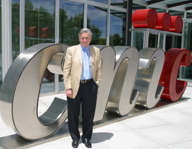 <p>Valentín Fuster es el director del CNIC, uno de los centros distinguidos con el premio de excelencia Severo Ochoa</p>