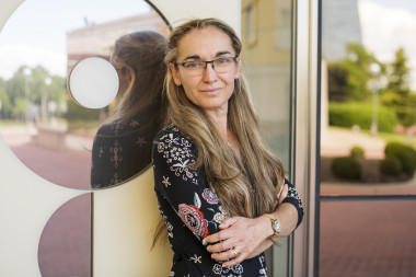 <p>Eva Nogales en el Centro Nacional de Investigaciones Oncológicas (CNIO). / Milena Martínez</p>