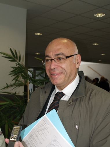 
<!-- START: including template: extension/sinc/design/ezwebin/templates/content/datatype/view/ezxmltags/paragraph.tpl (design:content/datatype/view/ezxmltags/paragraph.tpl) -->
<p>Georges Haddad.</p>
<!-- STOP: including template: extension/sinc/design/ezwebin/templates/content/datatype/view/ezxmltags/paragraph.tpl (design:content/datatype/view/ezxmltags/paragraph.tpl) -->

