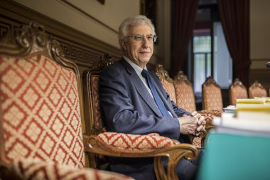 <p>José Manuel Sánchez Ron en la Real Academia Española. / SINC</p>