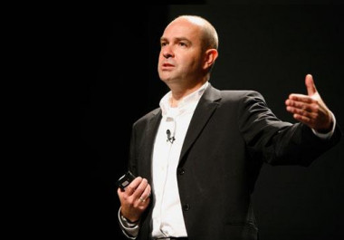 
<!-- START: including template: extension/sinc/design/ezwebin/templates/content/datatype/view/ezxmltags/paragraph.tpl (design:content/datatype/view/ezxmltags/paragraph.tpl) -->
<p>Chris Anderson. FOTO: Chris Krug.</p>
<!-- STOP: including template: extension/sinc/design/ezwebin/templates/content/datatype/view/ezxmltags/paragraph.tpl (design:content/datatype/view/ezxmltags/paragraph.tpl) -->
