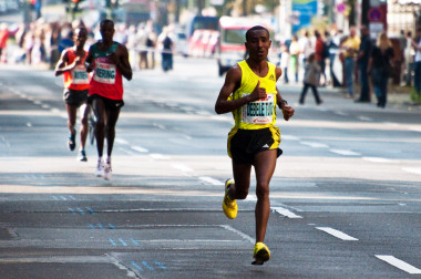 <p>Los atletas que practican deportes de resistencia sufren de forma acusada asma e hiperreactividad de las vías respiratorias. Imagen: <a href="http://www.flickr.com/photos/maartmeester/3969137359/sizes/o/" target="_blank">Maartmeester.</a></p>