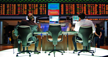 <p>Los ratios financieros facilitan información al modelo para hacer las predicciones. / <a href="https://www.flickr.com/photos/89228431@N06/11221126413/in/photolist-i6zcWM-e5f8B1-ecLApo-4oBrZM-e4VHki-dapurN-6nuRxG-3TkQz-3Rcvq-rU7Gm-reLrWH-6nqHeZ-a7fJFg-2uQfF3-9e2Q41-5V9YmY-EsxyY-rwmZzF-hW21cp-4KgyKU-8U79pB-ao7tog-4iKRsq-7ecUx3-6nqHon-9dYKq2-fz5tqV-8SrrFb-aFdSqm-7HvWYs-6Ssfaa-ecEVHc-L6SBr-7VXZUK-ecEVoX-6EYUNH-547Ek9-83Uxru-cBtsGQ-ecLzxA-JmU2w-fqV9tt-ecEV44-ecEWGK-pHer3P-7D9m3v-aArRiy-4bc7op-cCeD1J-ayST4a" target="_blank">reynermedia</a></p>