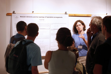 <p>En la imagen, investigadores en el Congreso de Matemáticas de Jaca. Foto: SINC.</p>