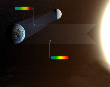 <p>El brillo de la Tierra se refleja sobre la Luna. Imagen: ESO/L. Calçada.</p>
