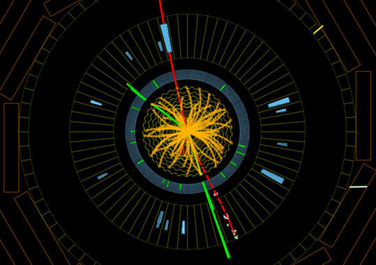 <p>Choque de protones en el detector CMS a 8 TeV, formando bosones Z que se desintegran en electrones (líneas verdes) y muones (rojas). Este evento es compatible con la desintegración de un bosón de Higgs del modelo estándar. Imagen: CMS-CERN.</p>