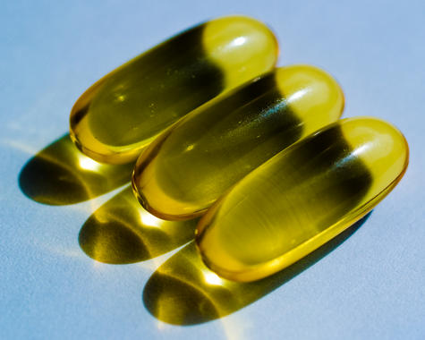 <p>Los ácidos grasos omega-3 se encuentran en algunos pescados y en fuentes vegetales como las semillas de lino y las nueces. Imagen: <a href="http://www.flickr.com/photos/peterrosbjerg/3849134379/sizes/o/" target="_blank">Peter Rosbjerg </a></p>
