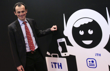 <p>El astronauta Pedro Duque ha explicado el futuro de los vuelos tripulados en Fitur. Imagen: Efe.</p>