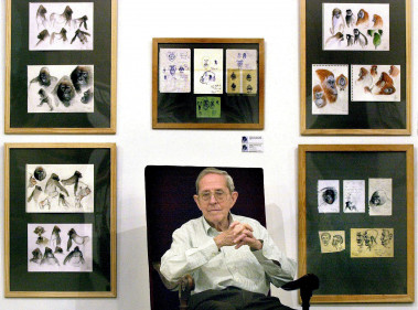 <p>Jordi Sabater Pi en su despacho. / UB</p>