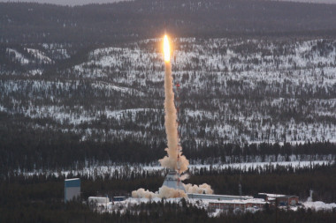 <p>Plásmidos de ADN sujetos al exterior de un cohete pueden sobrevivir al lanzamiento y al vuelo espacial. / Adrian Mettauer</p>