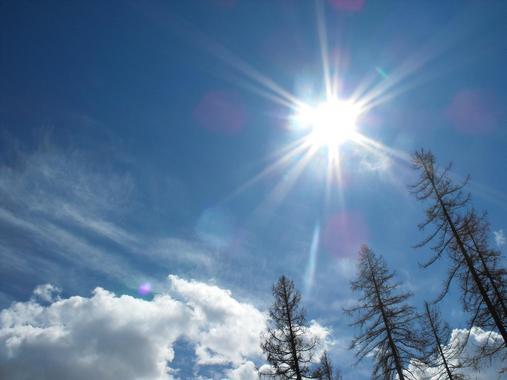 <p>Los filtros ultravioleta cada vez están más presentes en el medio ambiente / gr33n3gg.</p>