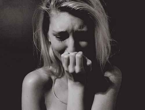 <p>Según la OMS, el suicidio figura entre las 20 causas de defunción más importantes a todas las edades en el mundo. / <a href="https://www.flickr.com/photos/shandilee/5022057355/sizes/z/in/photolist-h72eDR-8fkwro-5889RD-6tu7wB-6BECfT-eMAoHW-ePSYaa-osSE7A-5gCtmQ-8SYNnh-5wrz1p-8Z4Ze9-4mHhGE-ckwFW9-6ccS2i-9rAbgG-4ci6iU-7kJ11T-3Kto8D-6wZhiT-a6Bgqc-a6Ebum-a6E9A9-hEqm8A-8DMmFM-nrLUSy-fApAsM-357xGP-34AqJA-6EgW3w-5HU762-4nYgaX-4r1jkJ-7opBoK-63zJ3H-3ZfNA-7LyWVf-mARzB-4PbUty-4XTDcE-48qV3w-56SM8d-6LaTAf-adD9rx-4ZC6tE-8AU3DW-rzxF-bXpKFy-NkXW-9cdug8/" target="_blank">Shandi-lee</a></p>