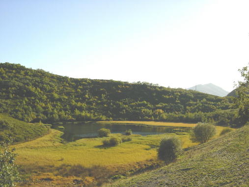 <p>Laguna de Villaseca, en la provincia de León, objeto de este estudio internacional sobre paleoclima. Foto: DiCYT</p>