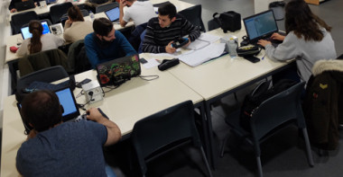 <p>Uso de ordenadores portátiles y tabletas en las aulas universitarias. /US</p>