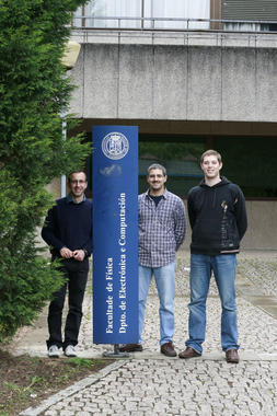 <p>Equipo de investigadores de la Universidad de Santiago que han desarrollado el sistema. Foto: USC.</p>