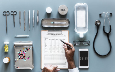 <p>Un total de 499 fármacos diferentes ocasionaron como mínimo un problema relacionado con la medicación durante el período de estudio. / <a href="https://pixabay.com/es/lista-de-comprobaci%C3%B3n-cl%C3%ADnica-3222079/" target="_blank">Pixabay</a></p>