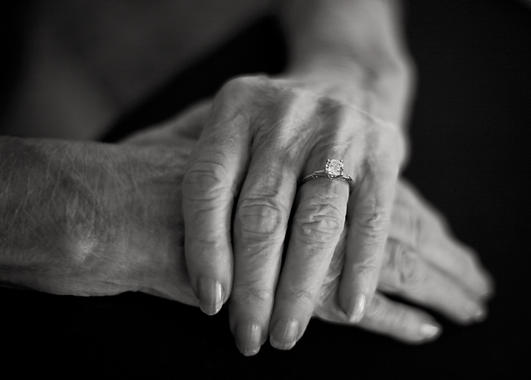 <p>La enfermedad de Alzheimer es una enfermedad neurodegenerativa que se manifiesta con deterioro cognitivo y trastornos conductuales. <a href="http://www.plataformasinc.es/index.php/esl/imagenes/inicio/(imagen)/61086" target="_blank">Foto:</a> Ann Gordon.</p>