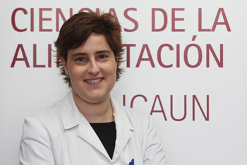 
<!-- START: including template: extension/sinc/design/ezwebin/templates/content/datatype/view/ezxmltags/paragraph.tpl (design:content/datatype/view/ezxmltags/paragraph.tpl) -->
<p>En el ámbito de la prevención, la dietista-nutricionista Susana Santiago destaca la importancia de la familia. </p>
<!-- STOP: including template: extension/sinc/design/ezwebin/templates/content/datatype/view/ezxmltags/paragraph.tpl (design:content/datatype/view/ezxmltags/paragraph.tpl) -->
