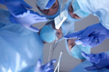 <p>En el reportaje ganador del Prisma, Jesús Méndez diseccionaba los secretos de la anestesia. A pesar de emplearse millones de veces cada día, su mecanismo de acción permanece desconocido. Imagen: Fotolia</p>